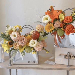 High end customized cardboard bags for flower packaging